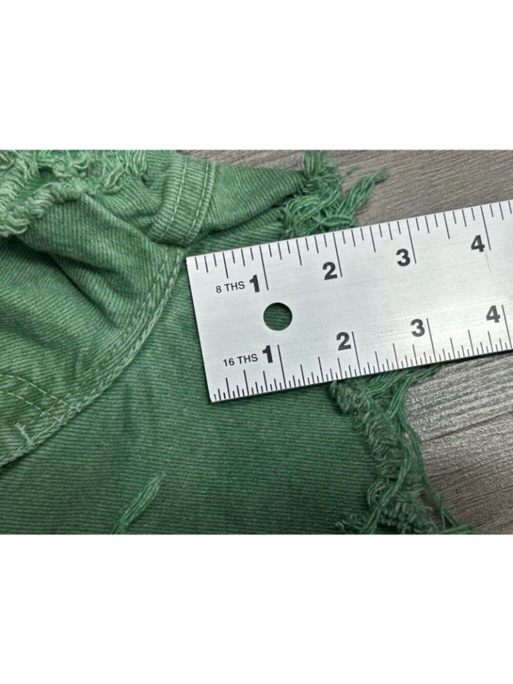 Vintage Levi's Orange Tab Denim Jean Shorts Womens Size 3 Green 24”W Cut Off 90s - Picture 9 of 11